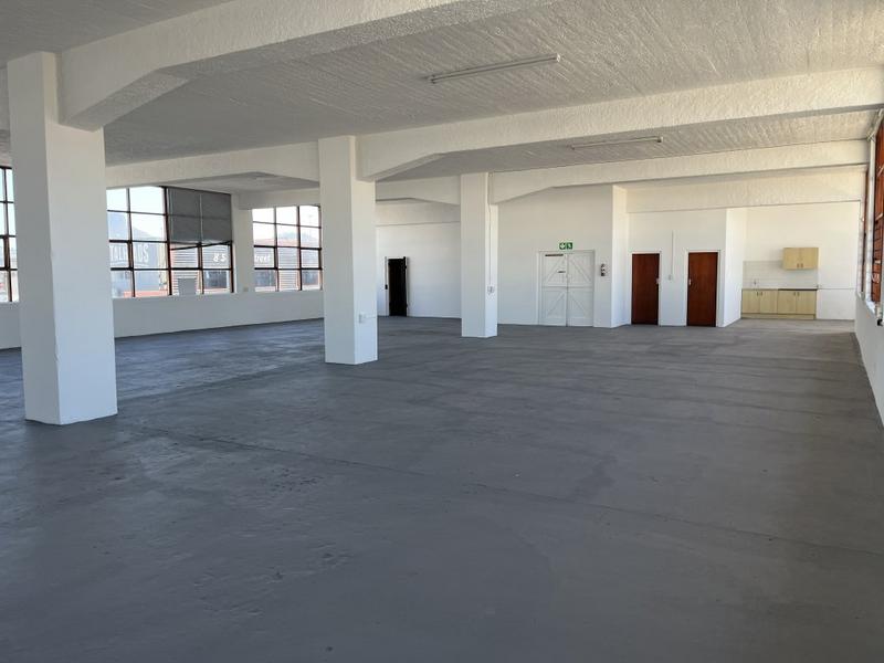 To Let Commercial Property for Rent in Paarden Eiland Western Cape